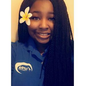 Meet your Posher, Amelia